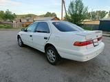 Toyota Camry 1998 годаүшін3 400 000 тг. в Усть-Каменогорск – фото 4