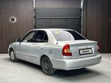 Hyundai Accent 2011 года за 2 000 000 тг. в Актобе – фото 5