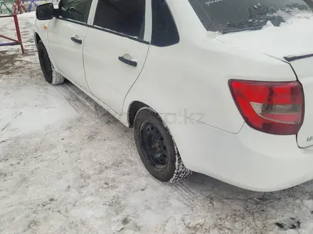 ВАЗ (Lada) Granta 2190 2013 года за 2 500 000 тг. в Семей – фото 3