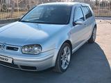 Volkswagen Golf 2000 года за 3 800 000 тг. в Шымкент – фото 2