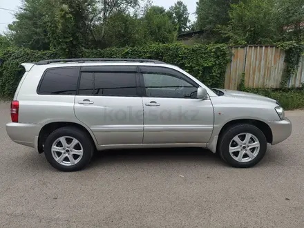 Toyota Highlander 2003 года за 6 000 000 тг. в Алматы – фото 3