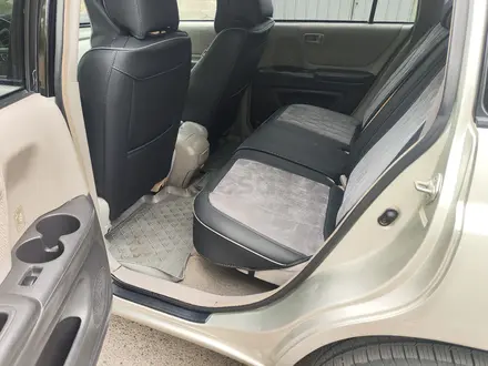 Toyota Highlander 2003 года за 6 000 000 тг. в Алматы – фото 10