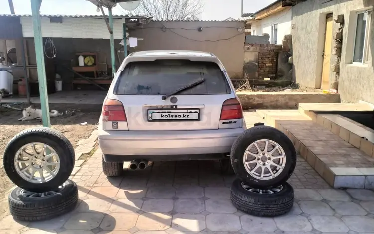 Volkswagen Golf 1996 года за 1 700 000 тг. в Тараз