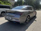 Hyundai Elantra 2023 годаүшін9 950 000 тг. в Алматы
