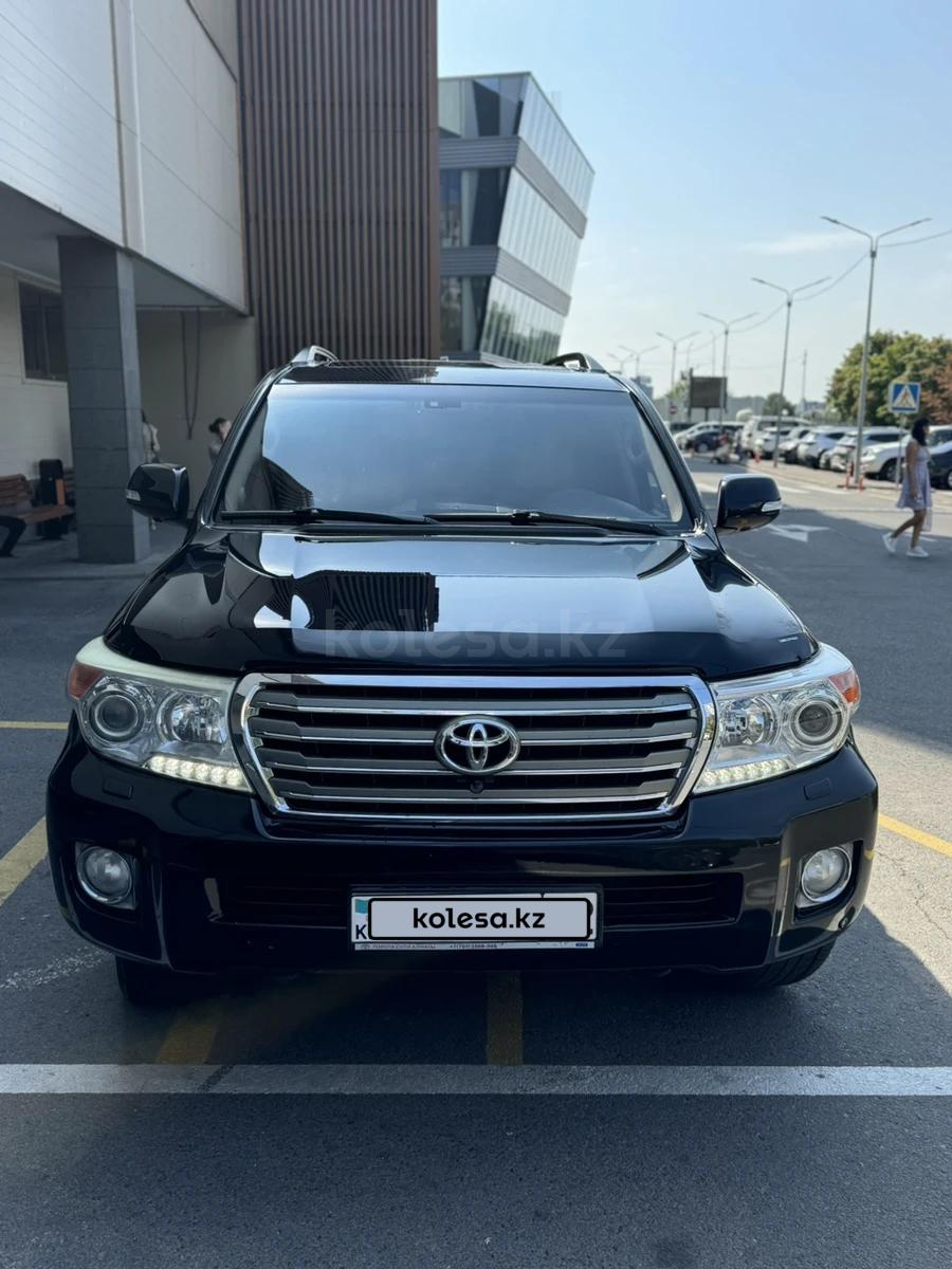 Toyota Land Cruiser 2012 г.