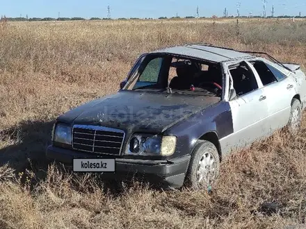 Mercedes-Benz E 280 1994 года за 1 000 000 тг. в Караганда