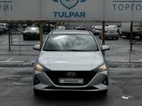 Hyundai Accent 2021 года за 6 700 000 тг. в Караганда – фото 2