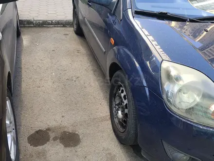 Ford Fiesta 2008 года за 2 400 000 тг. в Астана – фото 4