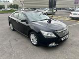 Toyota Camry 2014 годаfor7 800 000 тг. в Алматы – фото 2