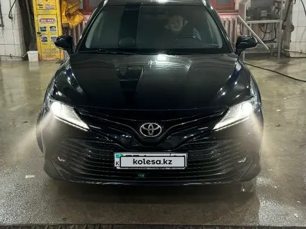 Toyota Camry 2019 года за 13 000 000 тг. в Астана – фото 3