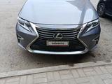 Lexus ES 300h 2013 года за 8 000 000 тг. в Актобе
