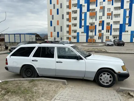 Mercedes-Benz E 200 1990 года за 1 000 000 тг. в Алматы – фото 3