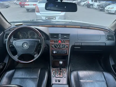 Mercedes-Benz C 230 2000 года за 2 300 000 тг. в Алматы – фото 3