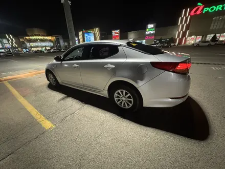 Kia K5 2015 года за 5 200 000 тг. в Алматы – фото 11