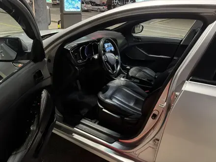 Kia K5 2015 года за 5 200 000 тг. в Алматы – фото 13