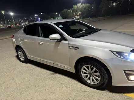 Kia K5 2015 года за 5 200 000 тг. в Алматы – фото 8