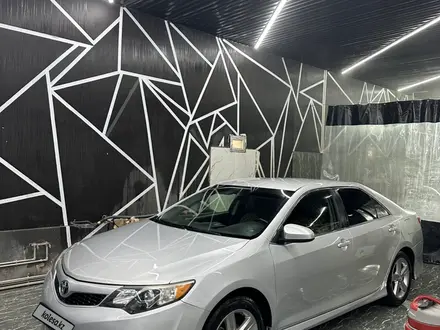 Toyota Camry 2014 года за 7 700 000 тг. в Жанаозен – фото 10