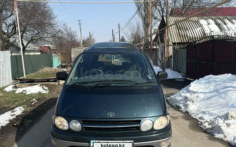 Toyota Estima Lucida 1998 года за 2 300 000 тг. в Алматы