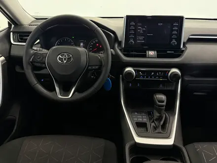 Toyota RAV4 Prestige 2021 года за 12 900 000 тг. в Астана – фото 9