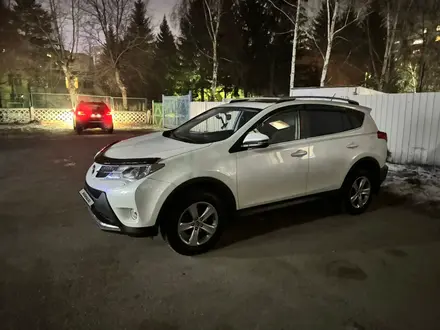 Toyota RAV4 2015 года за 11 500 000 тг. в Усть-Каменогорск – фото 11