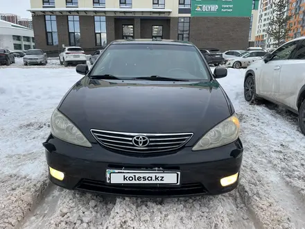 Toyota Camry 2004 года за 5 700 000 тг. в Астана – фото 2