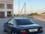 Mercedes-Benz E 220 1994 года за 1 950 000 тг. в Туркестан – фото 4