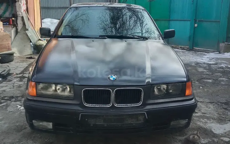 BMW 325 1992 годаүшін2 000 000 тг. в Алматы