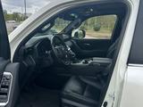 Toyota Land Cruiser 2023 года за 54 500 000 тг. в Астана – фото 4
