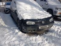 Volkswagen Golf 2001 годаүшін1 300 000 тг. в Алматы