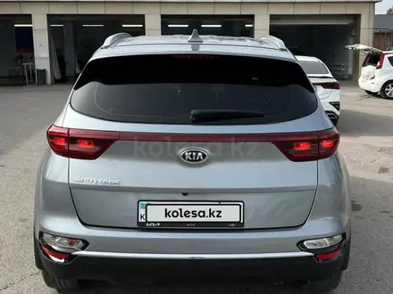 Kia Sportage 2021 года за 12 000 000 тг. в Алматы – фото 2