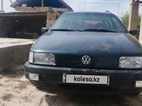 Volkswagen Passat 1992 годаfor1 500 000 тг. в Шымкент