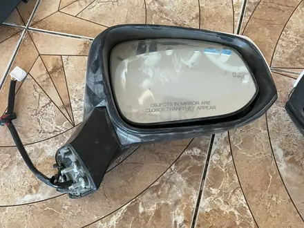Боковые зеркало на Lexus Es, Rx и Toyota за 10 000 тг. в Шымкент