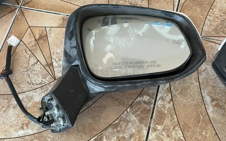 Боковые зеркало на Lexus Es, Rx и Toyota за 10 000 тг. в Шымкент