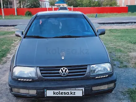 Volkswagen Vento 1992 года за 950 000 тг. в Павлодар – фото 4