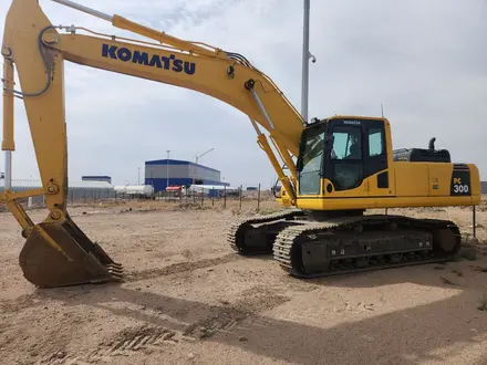 Komatsu  PC300 2022 года за 65 000 000 тг. в Алматы