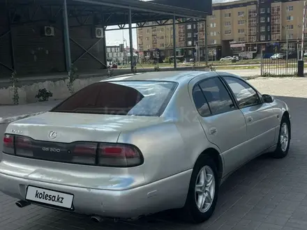 Lexus GS 300 1996 года за 2 950 000 тг. в Актобе – фото 4