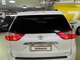 Toyota Sienna 2018 годаүшін17 000 000 тг. в Кызылорда – фото 5