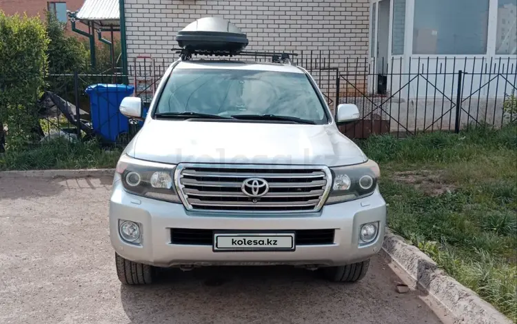 Toyota Land Cruiser 2013 годаfor21 000 000 тг. в Уральск