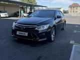 Toyota Camry 2016 годаfor12 350 000 тг. в Шымкент – фото 2