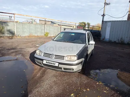 Volkswagen Golf 2000 года за 1 400 000 тг. в Караганда