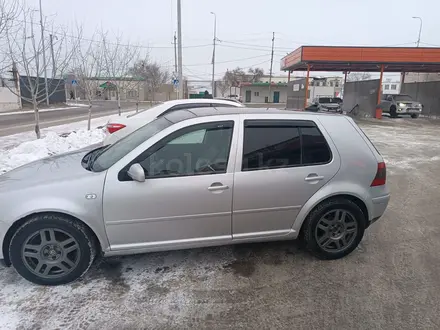 Volkswagen Golf 2002 года за 1 600 000 тг. в Атырау