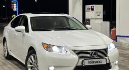 Lexus ES 300h 2015 года за 11 500 000 тг. в Астана – фото 2