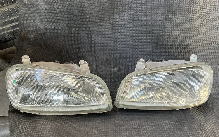 Фары на тоету раф4 за 100 000 тг. в Тараз