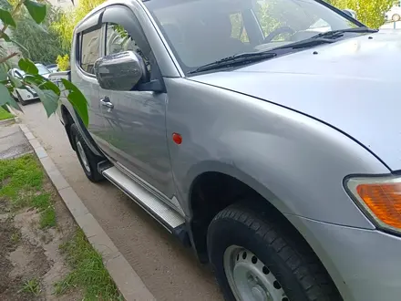 Mitsubishi L200 2008 года за 4 700 000 тг. в Уральск – фото 2