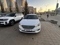 Hyundai Sonata 2016 года за 6 500 000 тг. в Астана