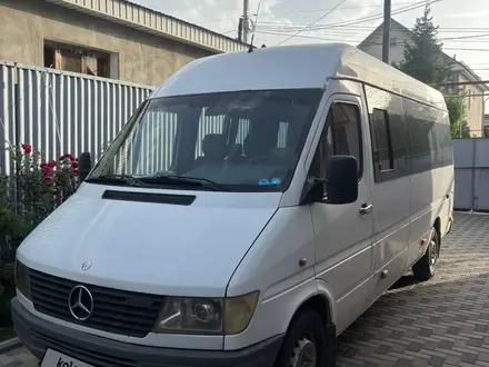 Mercedes-Benz Sprinter 1998 года за 4 300 000 тг. в Алматы