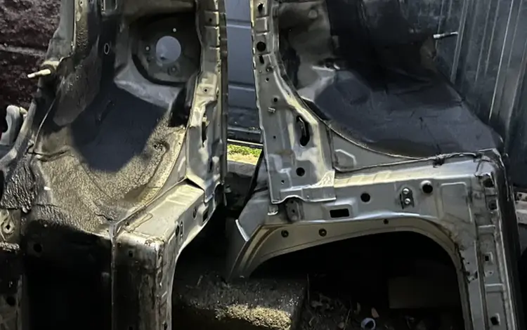 Лонжерон Kia K5 за 80 000 тг. в Алматы