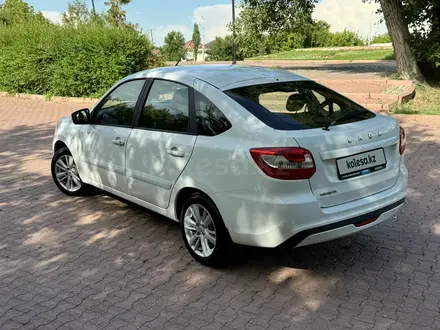 ВАЗ (Lada) Granta 2190 2022 года за 4 000 000 тг. в Уральск – фото 3