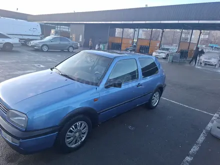 Volkswagen Golf 1992 года за 1 100 000 тг. в Караганда – фото 2