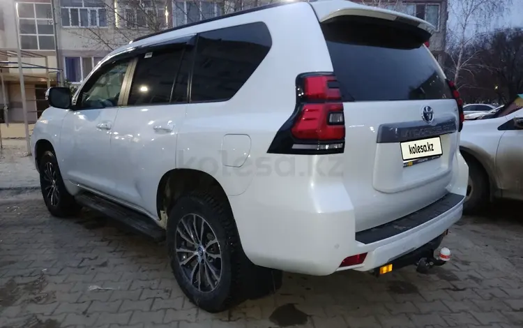 Toyota Land Cruiser Prado 2021 года за 24 200 000 тг. в Уральск